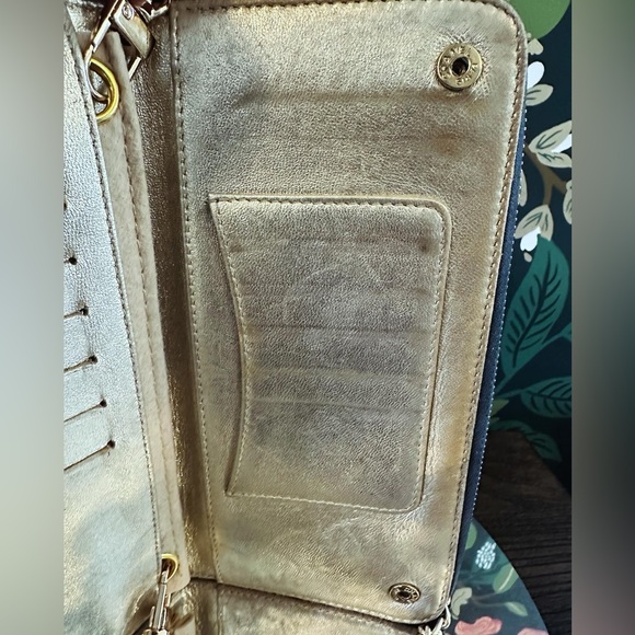 Chanel Denim with Gold Interior Snap Wallet 💃 👖🩷 - Picture 6 of 13